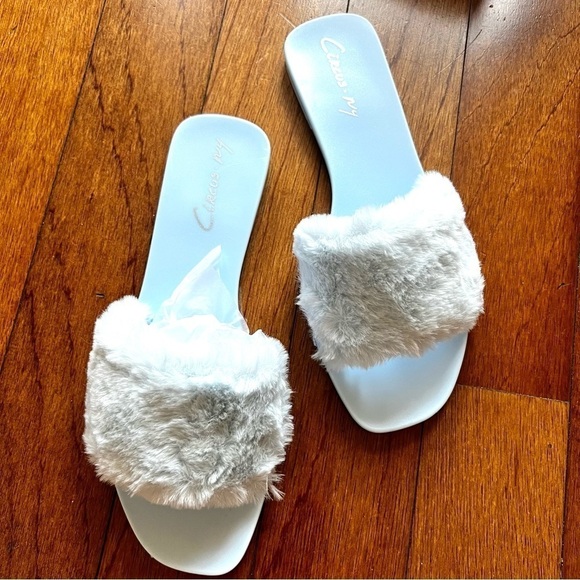 NWT Circus by Sam Edelman Everette slides baby blue women size 6 - Picture 2 of 9